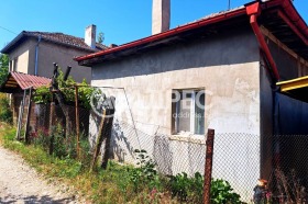 Haus Mogilitsche, Pernik