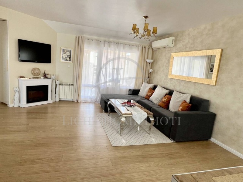 Продава  3-стаен град Пловдив , Център , 120 кв.м | 62390978 - изображение [2]