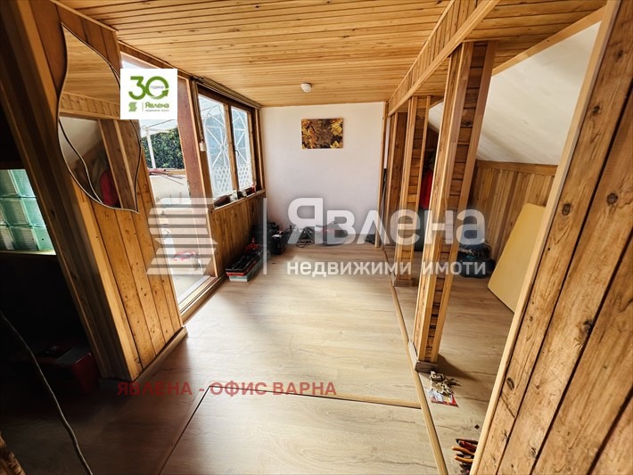 Продава КЪЩА, с. Осеново, област Варна, снимка 17 - Къщи - 49365532