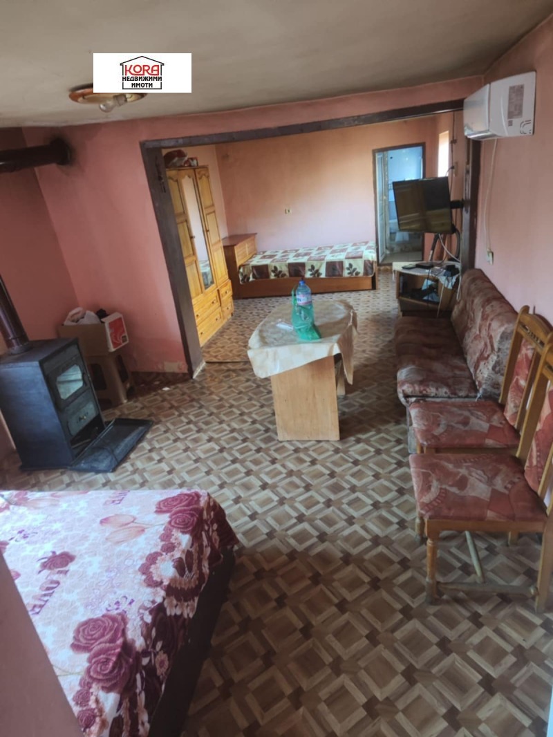 Продава КЪЩА, с. Ясен, област Плевен