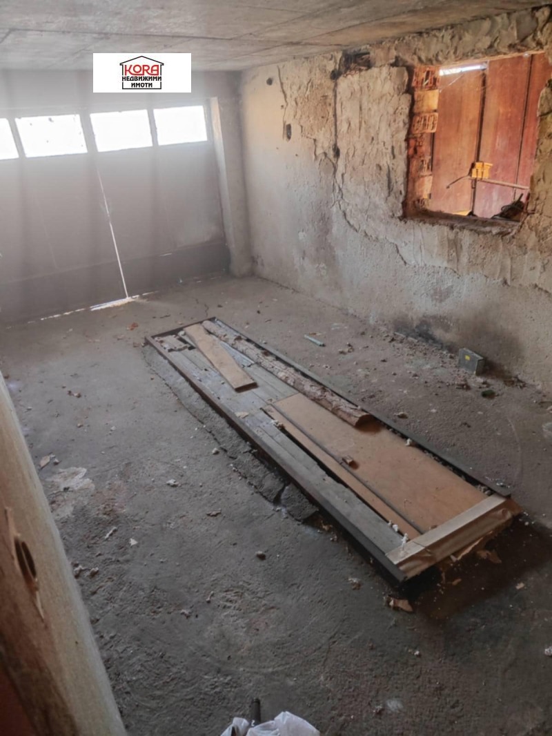 Продава КЪЩА, с. Ясен, област Плевен, снимка 11 - Къщи - 52628646