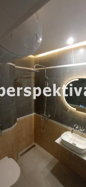 Продава 2-СТАЕН, гр. Пловдив, Кючук Париж, снимка 15 - Апартаменти - 56211078