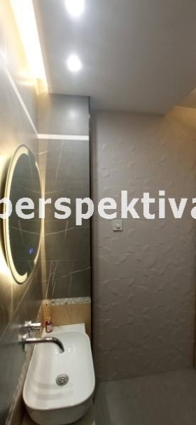 Продава 2-СТАЕН, гр. Пловдив, Кючук Париж, снимка 12 - Апартаменти - 56211078