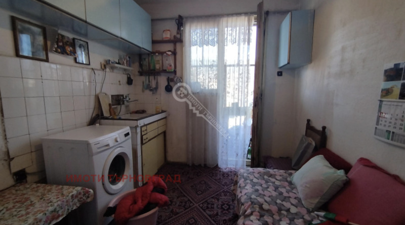 Продава 2-СТАЕН, гр. Елена, област Велико Търново, снимка 5 - Апартаменти - 52784384