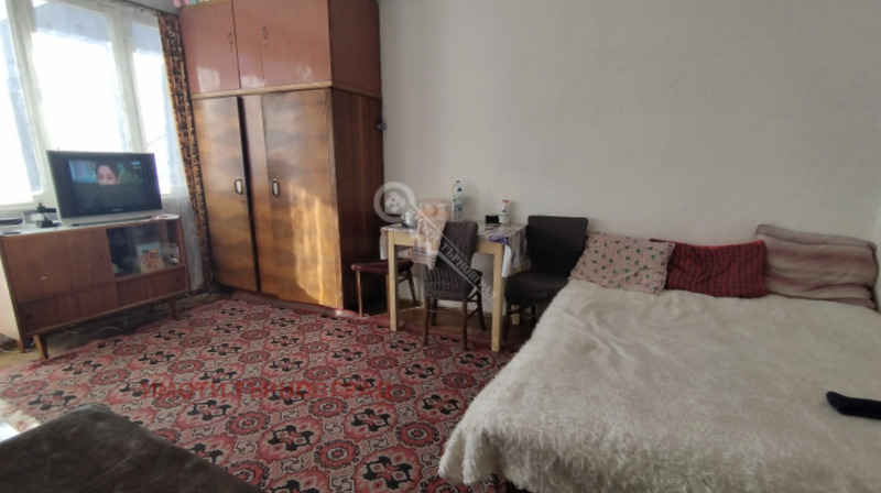 Продава 2-СТАЕН, гр. Елена, област Велико Търново, снимка 2 - Апартаменти - 52784384