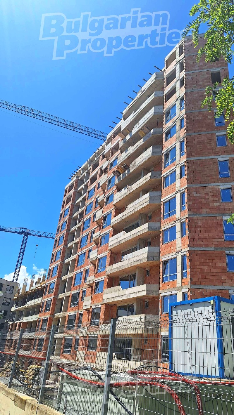 Продаја  1 спаваћа соба Варна , Вазраждане 1 , 71 м2 | 83501854