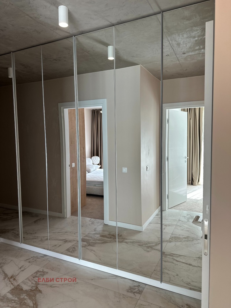 Продава  3-стаен град Перник , Изток , 93 кв.м | 40988235 - изображение [8]