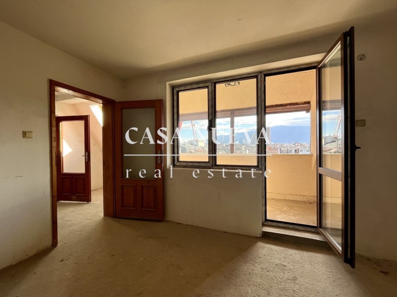 À venda  Casinha Sofia , Centar , 182 m² | 27740125