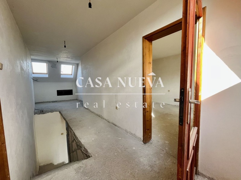 Na prodej  Mezonet Sofia , Centar , 182 m2 | 27740125 - obraz [9]