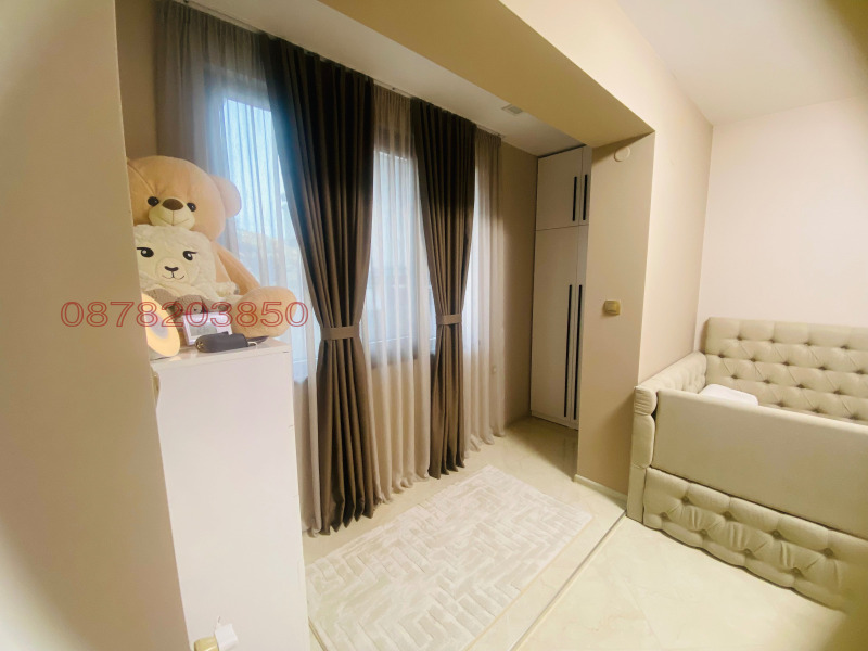 Продава КЪЩА, гр. Монтана, Идеален център, снимка 3 - Къщи - 52779428