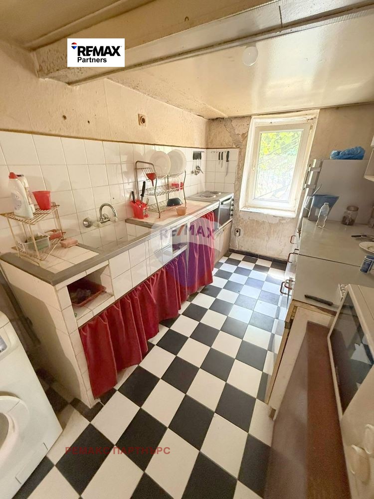 Продава КЪЩА, с. Кичево, област Варна, снимка 8 - Къщи - 54217031