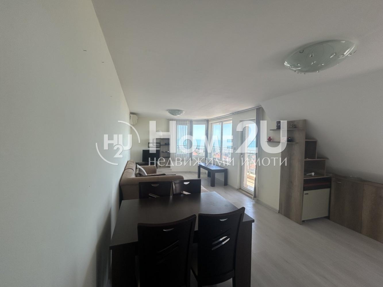 Продава 2-СТАЕН, гр. Варна, м-т Горна Трака, снимка 2 - Апартаменти - 54922005