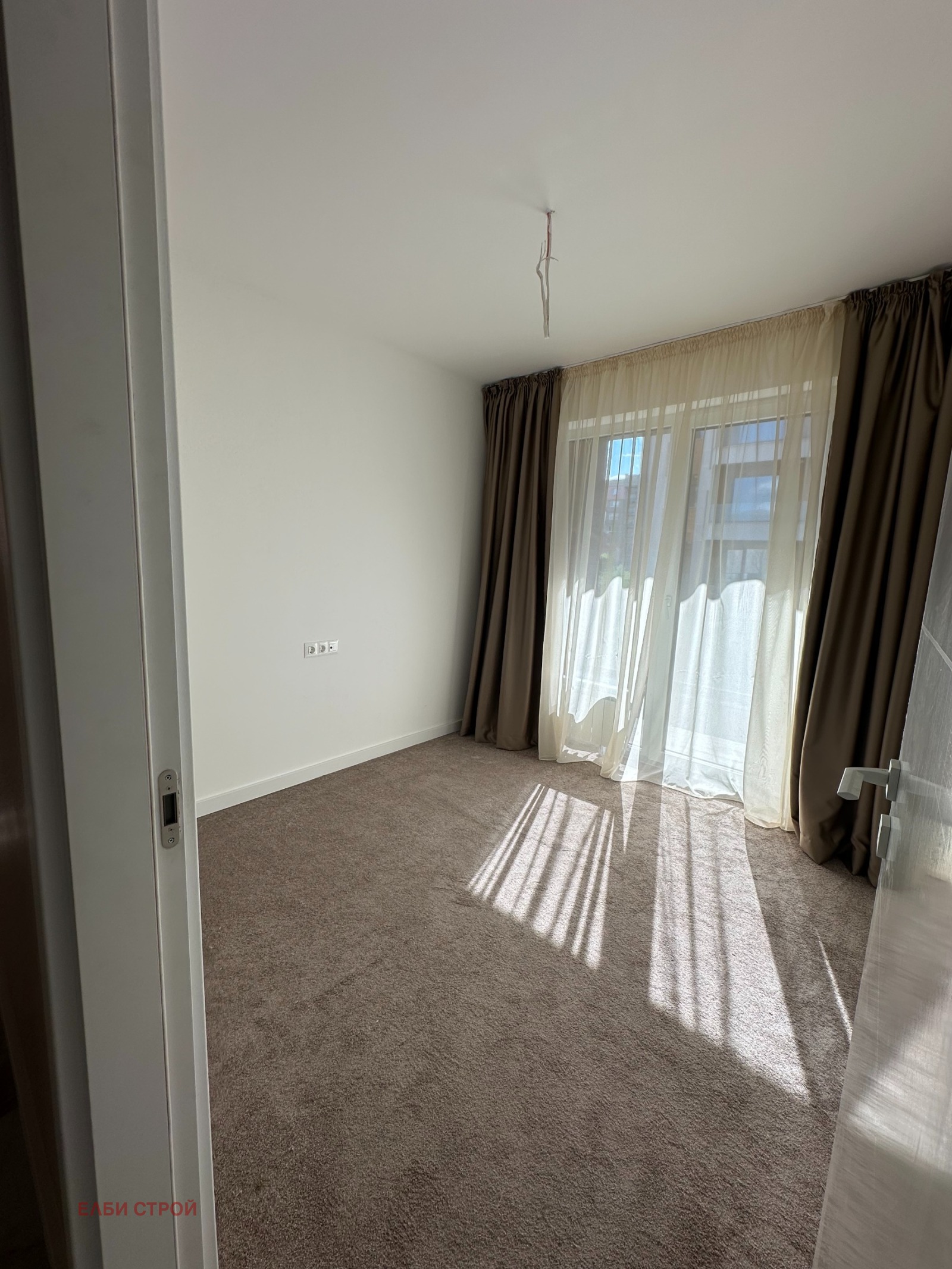 Продава 3-СТАЕН, гр. Перник, Изток, снимка 9 - Апартаменти - 54114177