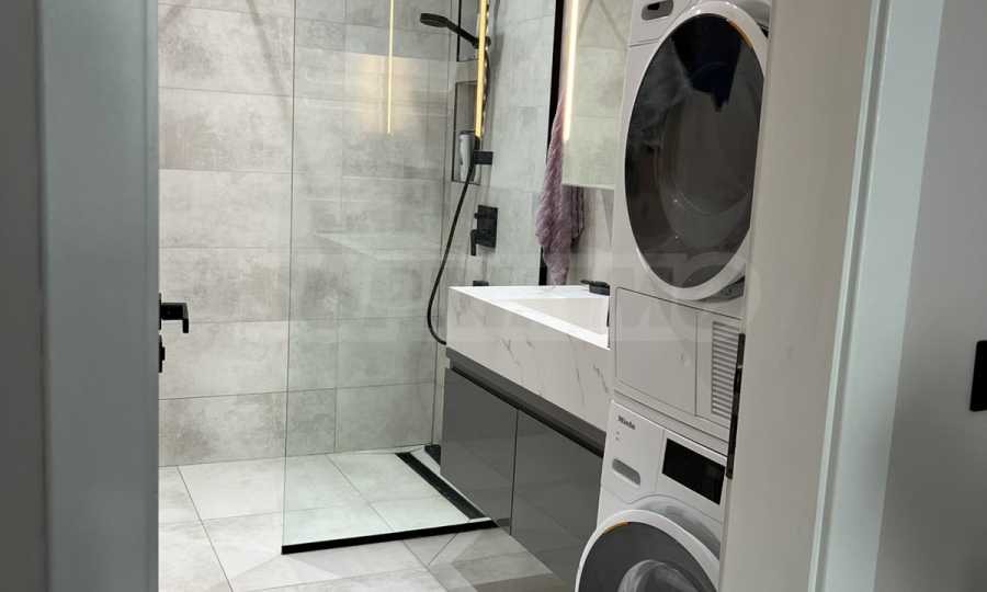 Продава КЪЩА, гр. Балчик, област Добрич, снимка 6 - Къщи - 56482897