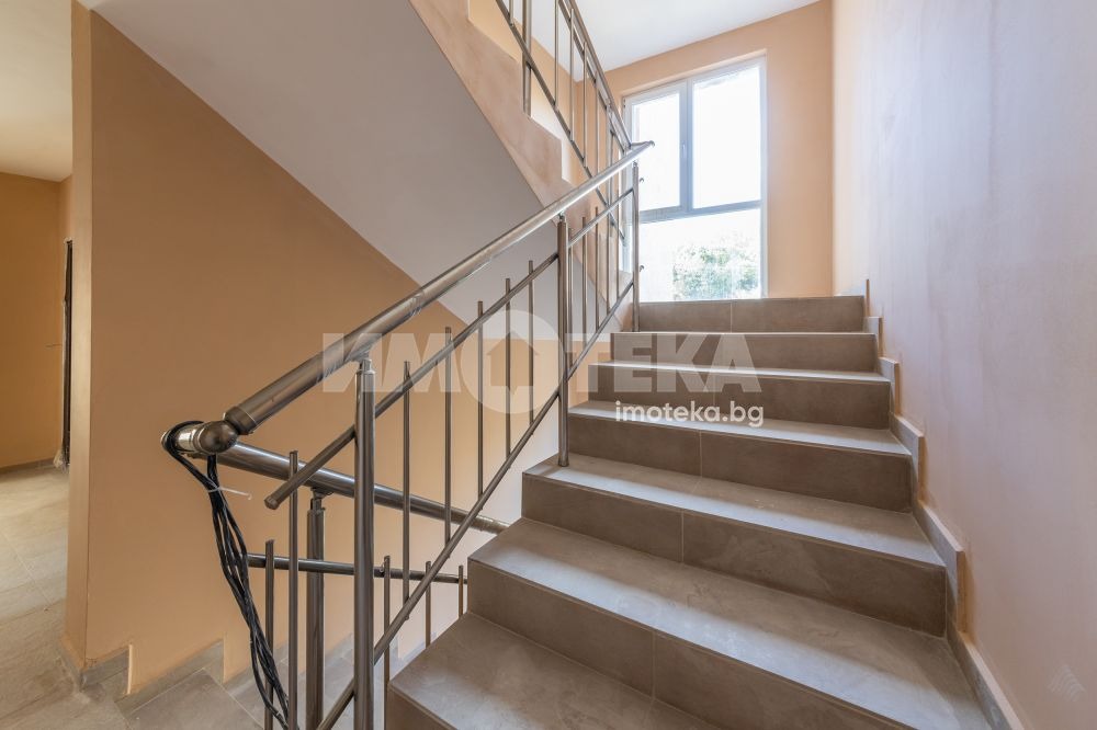 Продава 2-СТАЕН, гр. Варна, к.к. Чайка, снимка 11 - Апартаменти - 55527446