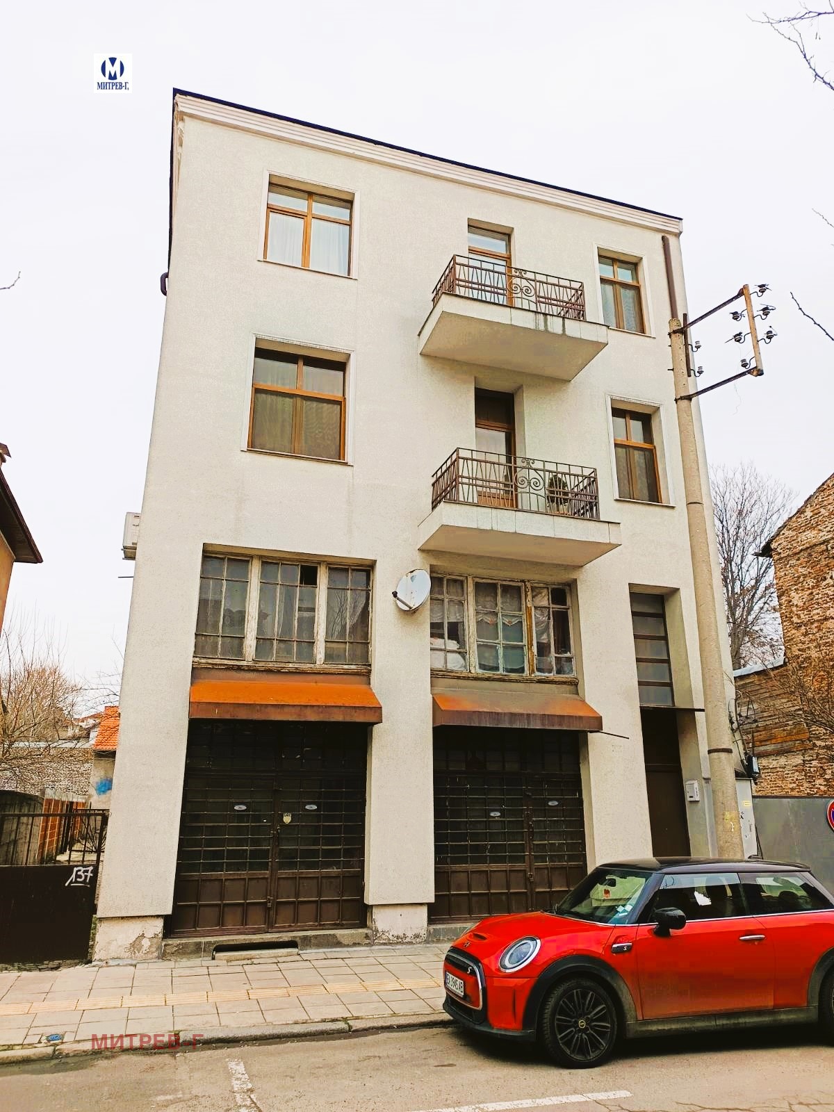 Продава ЕТАЖ ОТ КЪЩА, гр. София, Център, снимка 2 - Етаж от къща - 53453469