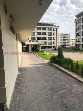 1 soverom Mladost 2, Sofia