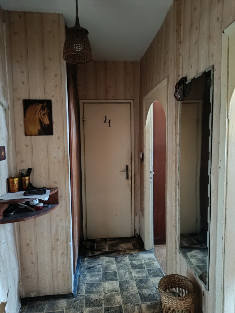 Продава  2-стаен град Стара Загора , Три чучура - юг , 47 кв.м | 81078674 - изображение [7]