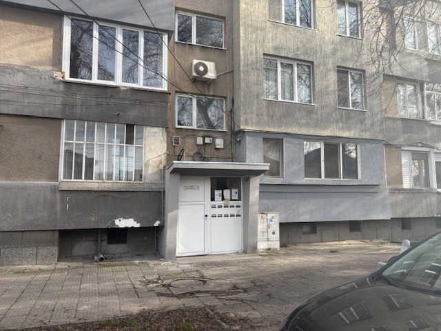 Продава 2-СТАЕН, гр. Пазарджик, Запад