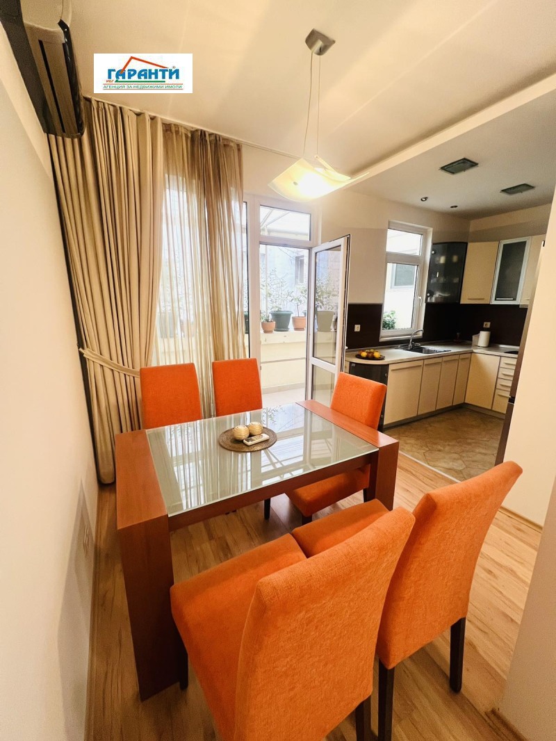 For Sale  2 bedroom Plovdiv , Tsentar , 107 sq.m | 19240684 - image [2]