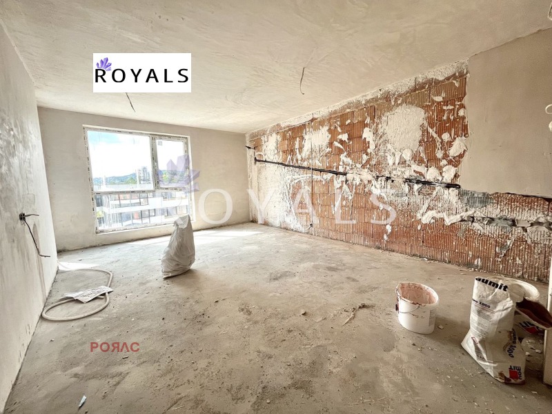 Продава  3-стаен, град Варна, Левски 2 •  184 990 EUR • ID 96044391 — holmes.bg - [1] 