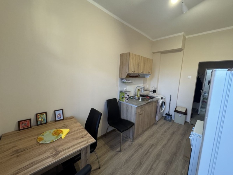 Продава 3-СТАЕН, гр. София, Медицинска академия, снимка 10 - Апартаменти - 52708760