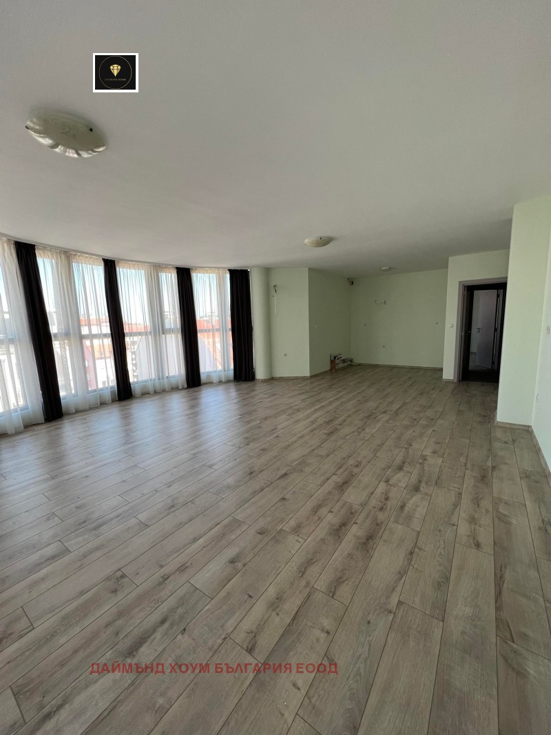 À vendre  3+ chambres Plovdiv , Karchiyaka , 200 m² | 74542267