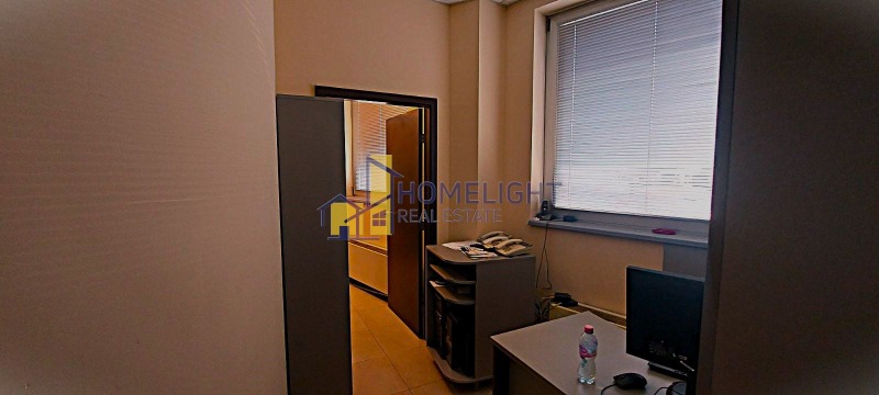 Zu verkaufen  Büro Sofia , Poligona , 48 qm | 83884660 - Bild [4]