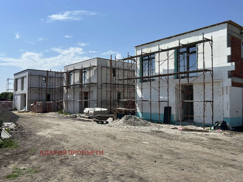 Na sprzedaż  Dom region Sofia , Kostinbrod , 222 mkw | 40301439