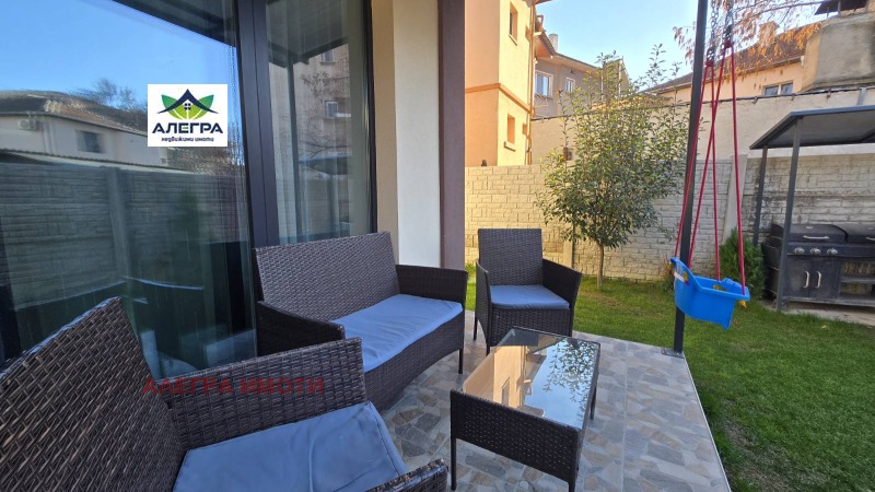 Продава КЪЩА, гр. Пазарджик, Център, снимка 4 - Къщи - 52624849