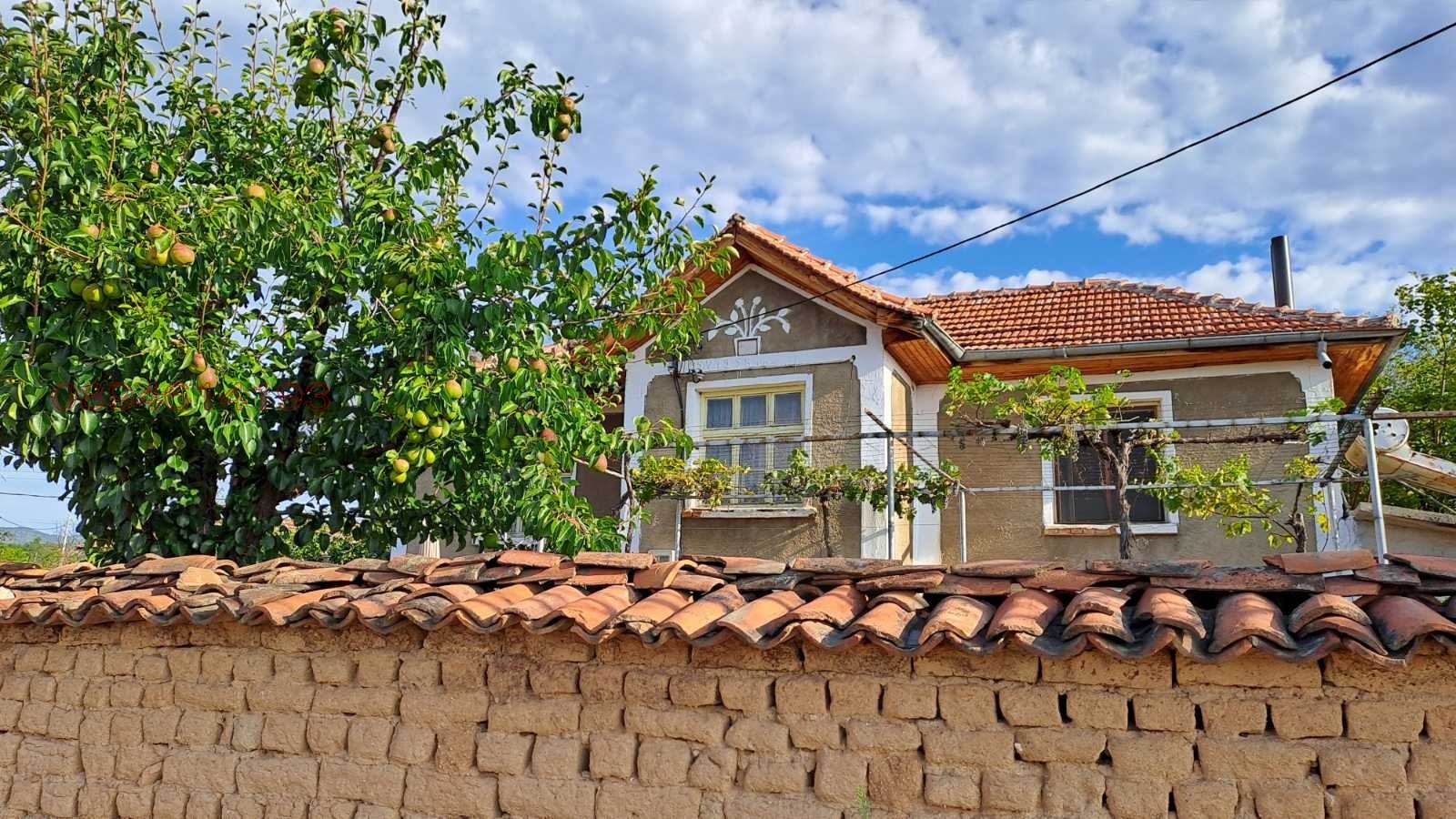 Продава КЪЩА, с. Мътеница, област Пловдив