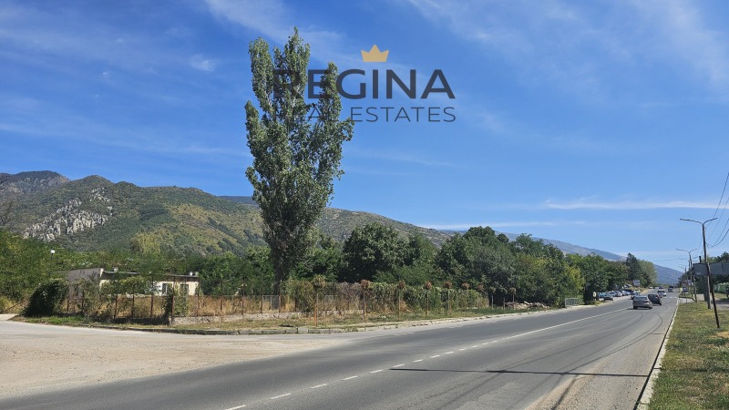 Продава САМОСТОЯТЕЛНА СГРАДА в област Пловдив, гр. Сопот - 6074 кв.м / 420 000 € » 821 448.60 лв., РЕДЖИНА