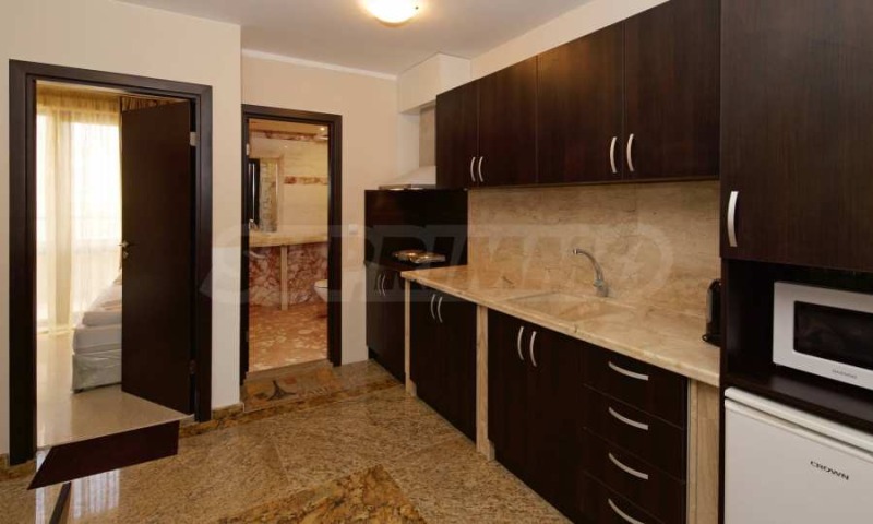 En venta  2 dormitorios región Burgas , k.k. Slanchev bryag , 78 metros cuadrados | 30439738 - imagen [3]