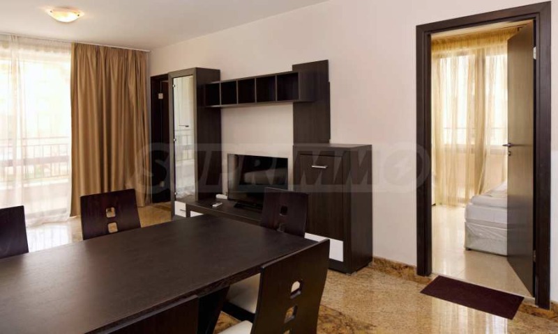 En venta  2 dormitorios región Burgas , k.k. Slanchev bryag , 78 metros cuadrados | 30439738 - imagen [4]