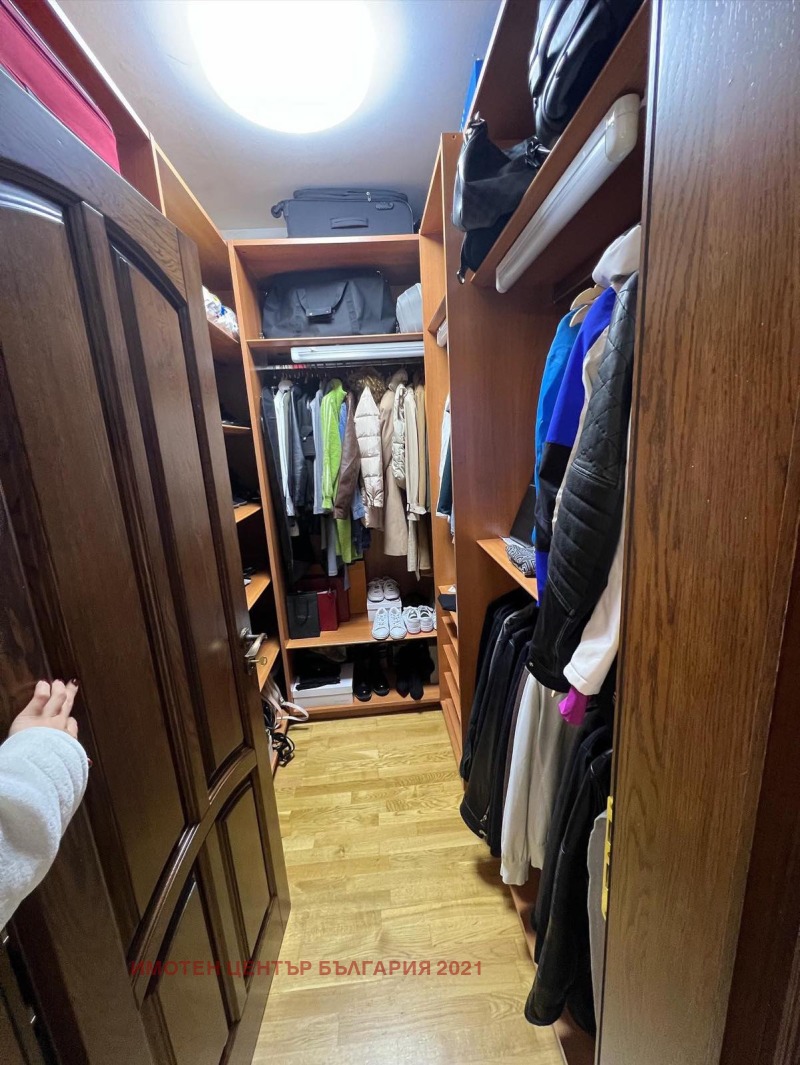 Продаја  3 спаваће собе Софија , Изток , 220 м2 | 15315783 - слика [13]