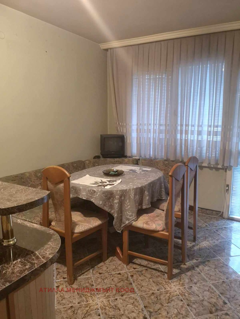 De vânzare  3 dormitoare Plovdiv , Cârșiiaca , 111 mp | 76557916 - imagine [5]