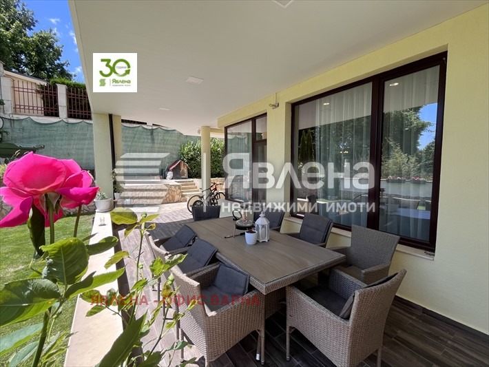 À vendre  Maison Varna , m-t Manastirski rid , 344 m² | 11392392