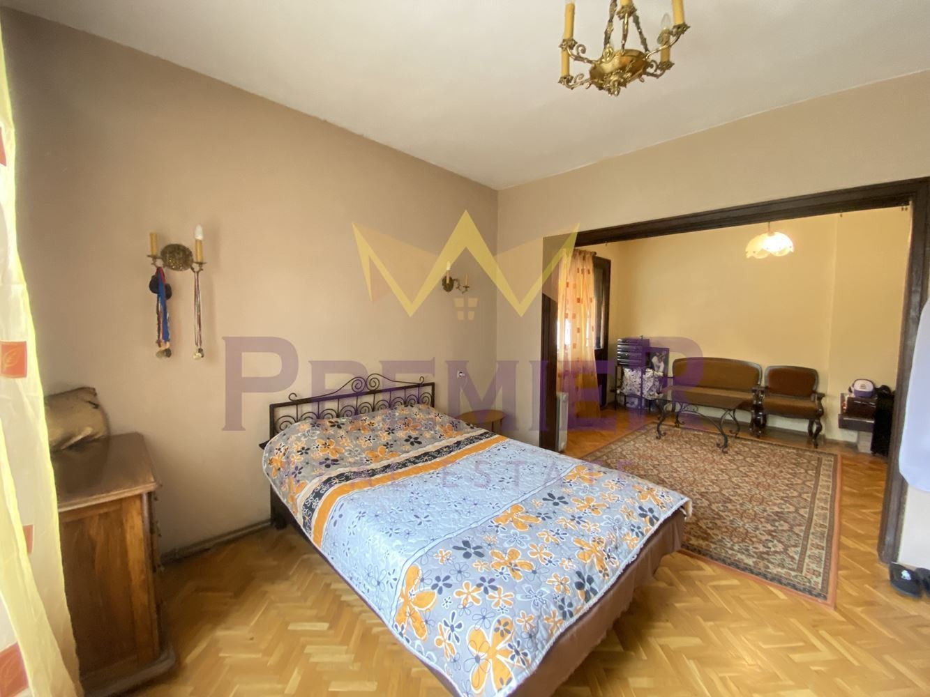 Продава ЕТАЖ ОТ КЪЩА, гр. София, Павлово
