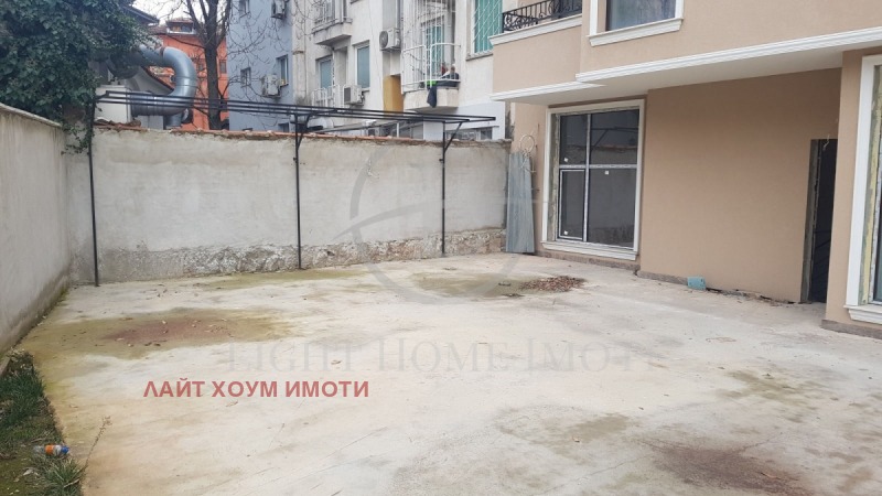 Till salu  Parkeringsplats Plovdiv , Centar , 14 kvm | 61750399