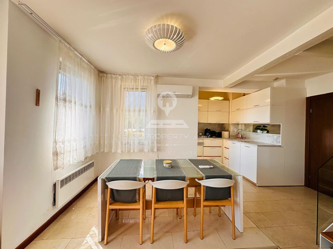 Продава 3-СТАЕН, гр. Разлог, област Благоевград, снимка 4 - Апартаменти - 55991688
