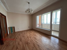 2 dormitorios Tsentar, Plovdiv 1