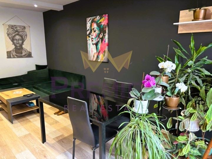 Продава  2-стаен, град София, Люлин 1 •  144 950 EUR • ID 77996081 — holmes.bg - [1] 