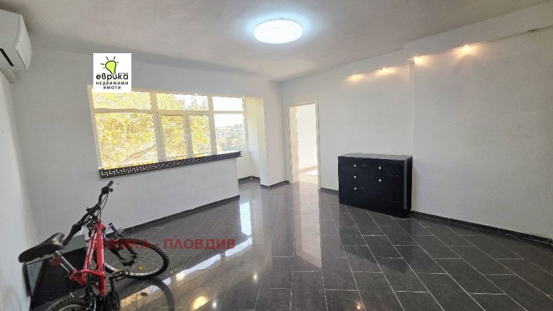 Продава 2-СТАЕН, град Пловдив, Кършияка • 145000 € / 283595.35 лв. • 90376085 1