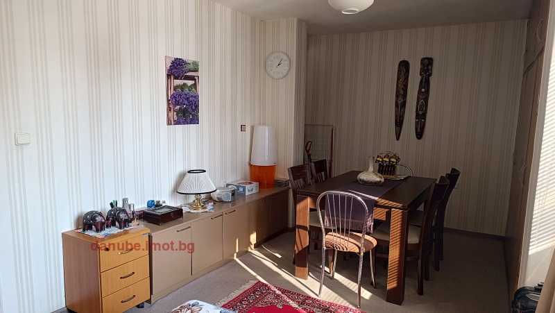 Till salu  2 sovrum Ruse , Sjirok centar , 70 kvm | 16008688 - bild [6]