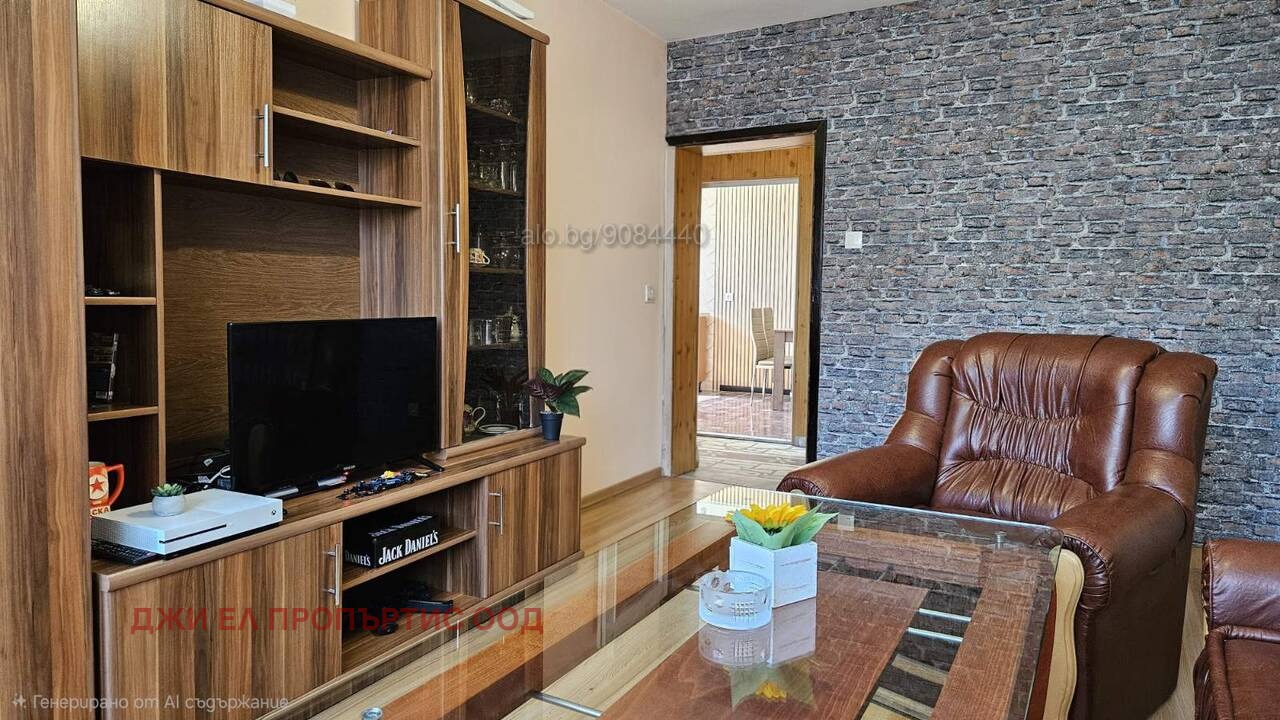 Продава ЕТАЖ ОТ КЪЩА, гр. Перник, Клепало, снимка 3 - Етаж от къща - 54561994