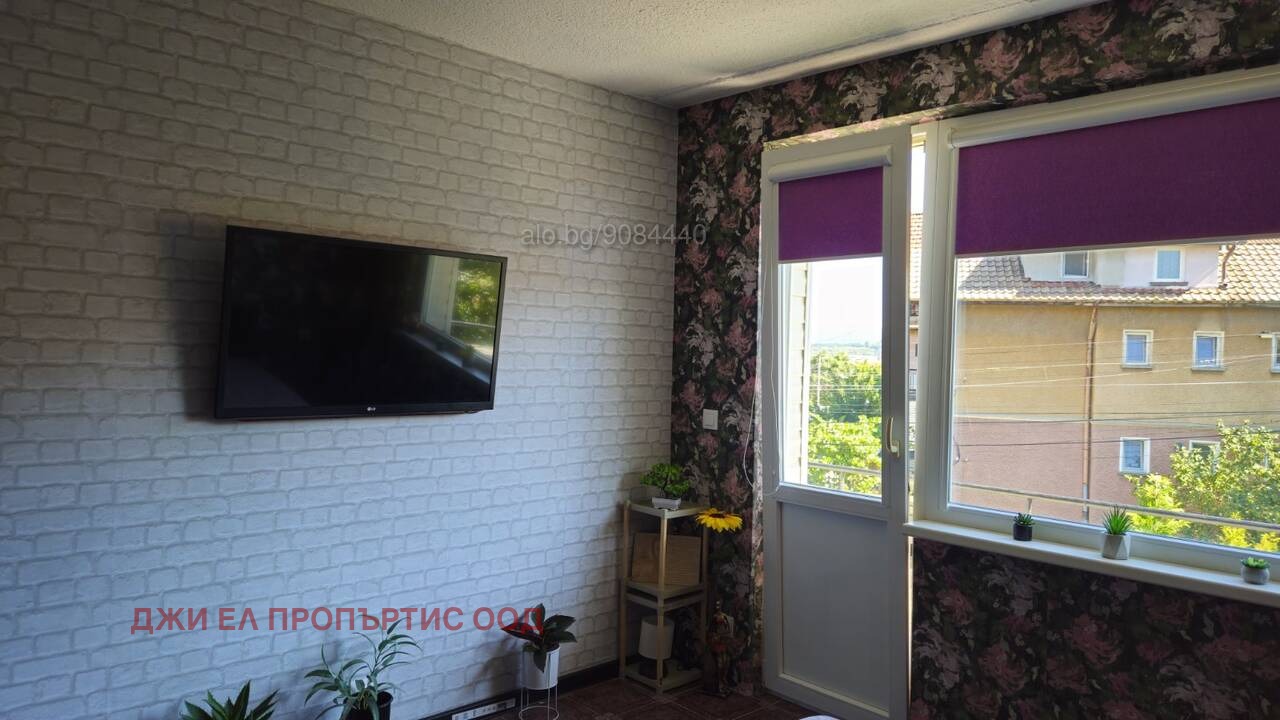 Продава ЕТАЖ ОТ КЪЩА, гр. Перник, Клепало, снимка 8 - Етаж от къща - 54561994