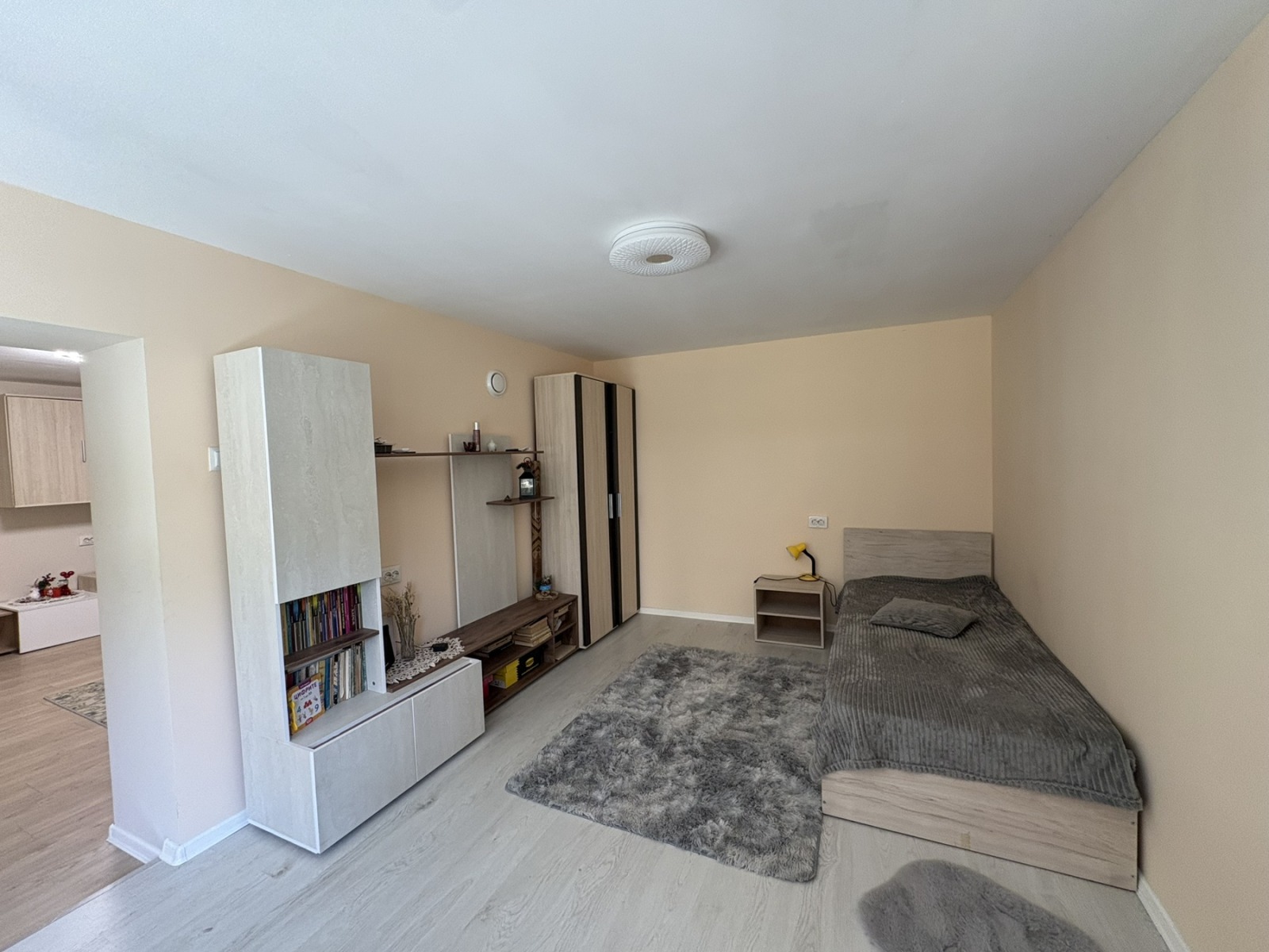 Продава КЪЩА, с. Веселиново, област Шумен, снимка 2 - Къщи - 54226698