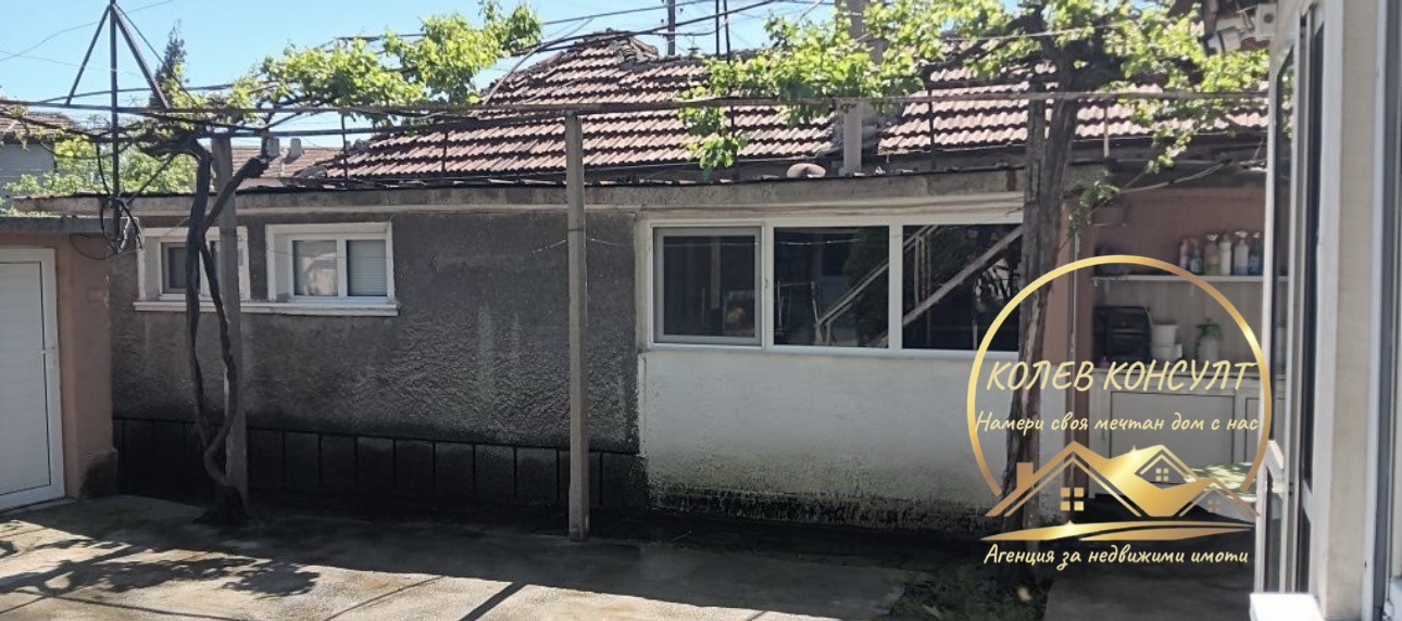 Продава КЪЩА, гр. Гълъбово, област Стара Загора, снимка 2 - Къщи - 56276573