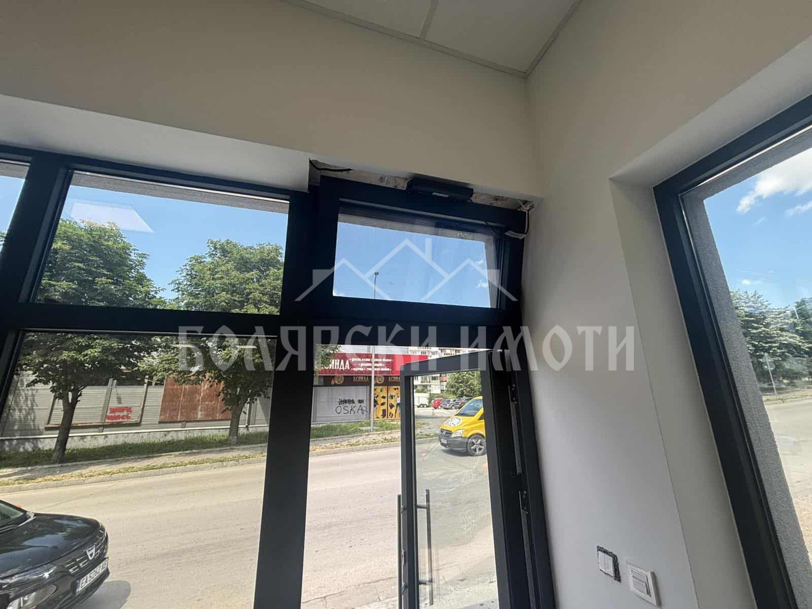 Продава МАГАЗИН, гр. Велико Търново, Бузлуджа, снимка 5 - Магазини - 54994221