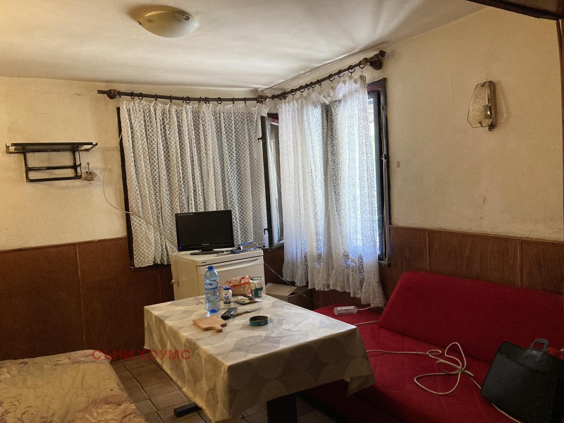 Myytävänä  2 makuuhuonetta Veliko Tarnovo , Tsentar , 130 neliömetriä | 84380386 - kuva [11]